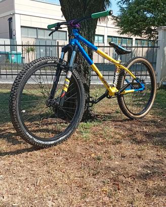 Mafia Bikes dirt jump 