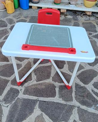 tavolino banco di scuola