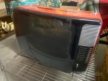 TV EMERSON NEW DELFIN 17