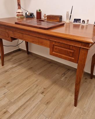Scrivania in legno massello artigianale 