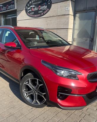 Kia XCeed 1.6 CRDi 136 CV MHEV iMT High Tech