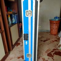 FLIGHT CASE PROFESSIONALE CON RUOTE E MANIGLIE 