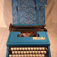 Macchina da scrivere Olivetti Italia 90 con borsa