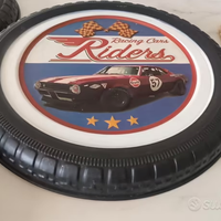 Espositore da parete in latta