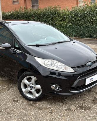 Ford Fiesta 1.4 TDCi 70CV 3 porte Titanium