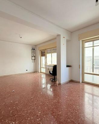 4 LOCALI A RAGUSA