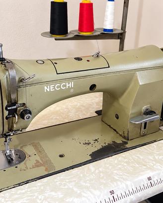 Macchina da cucire industriale NECCHI 832-101