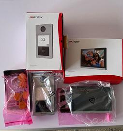 Kit videocitofono Hikvision 1 Post Ext.+1 Interno
