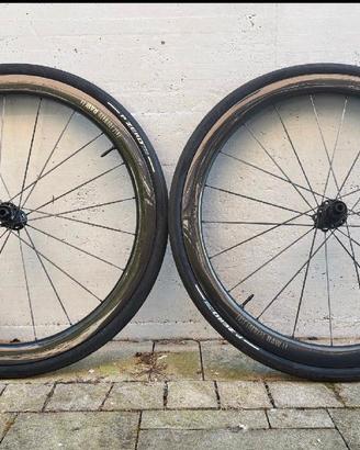 ruote carbonio FFWD  RAW 44