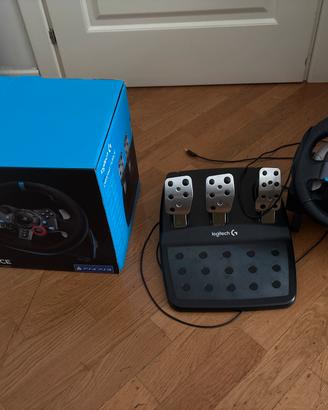 Logitech G29 Racing Wheel – PS3 / PS4 / PS5