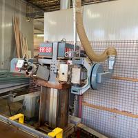 Centro di lavoro per infissi