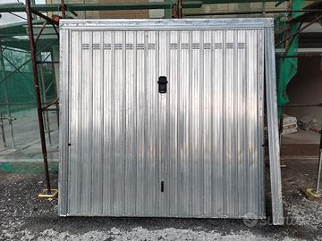 Serranda basculante garage