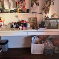 Scrivania Ikea Busta Burs