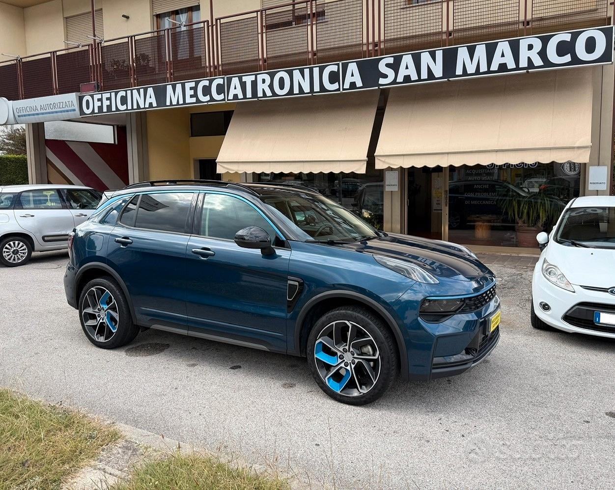 Lynk&Co 01