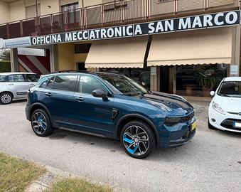 Lynk & Co 01 1.5 phev auto 263cv PLUG IN