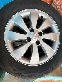 CERCHI lega  e GOMME 185/65/15  per DACIA  RENAULT