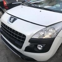 Peugeot 3008 1.6 hdi ricambi
