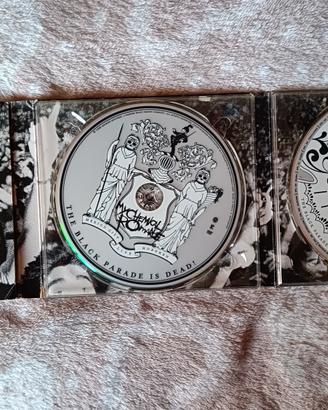 My Chemical Romance - The Black Parade Is Dead