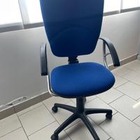 Sedia da ufficio con braccioli