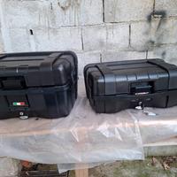 Givi trekker due trk33 e due trk46. 