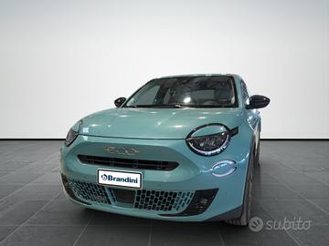 FIAT 600 1.2 hybrid La Prima 110cv auto