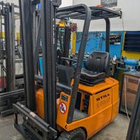 CARRELLO ELEVATORE ELETTRICO STILL R50-15 / 3 RUOT