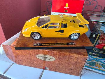 Lamborghini Diablo 1/18 Bburago Base Radica Box