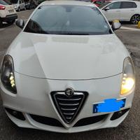 Alfa Romeo Giulietta 1.4 turbo 120 CV GPL