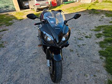 CBR 600 F 