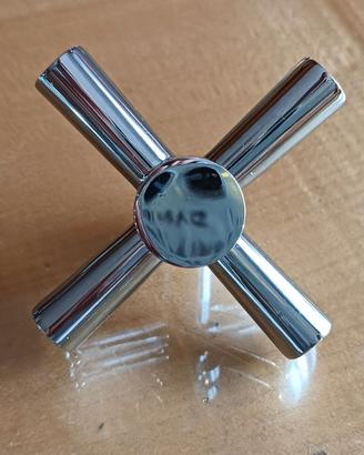 Manopola rubinetto, diametro foro circa 7mm