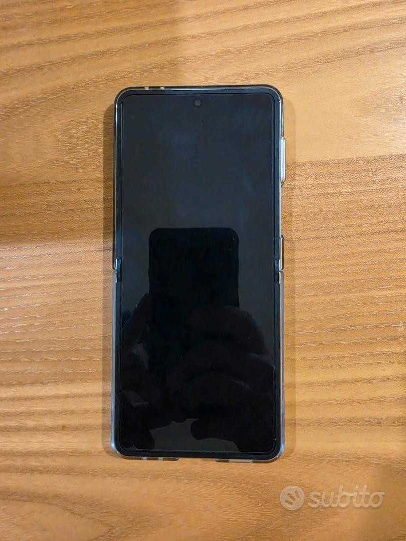 Samsung Galaxy Z flip 7 12/512gb 2025 come nuovo