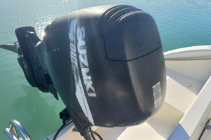 Motore fuoribordo suzuky