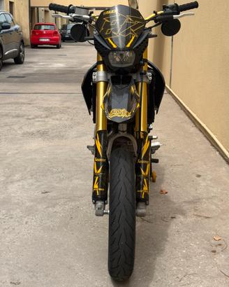 Hm crm f 125 derapage
