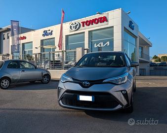 Toyota C-HR 1.8 Hybrid E-CVT ACTIVE