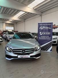 Mercedes-benz E 220 4 Matic Premium Plus