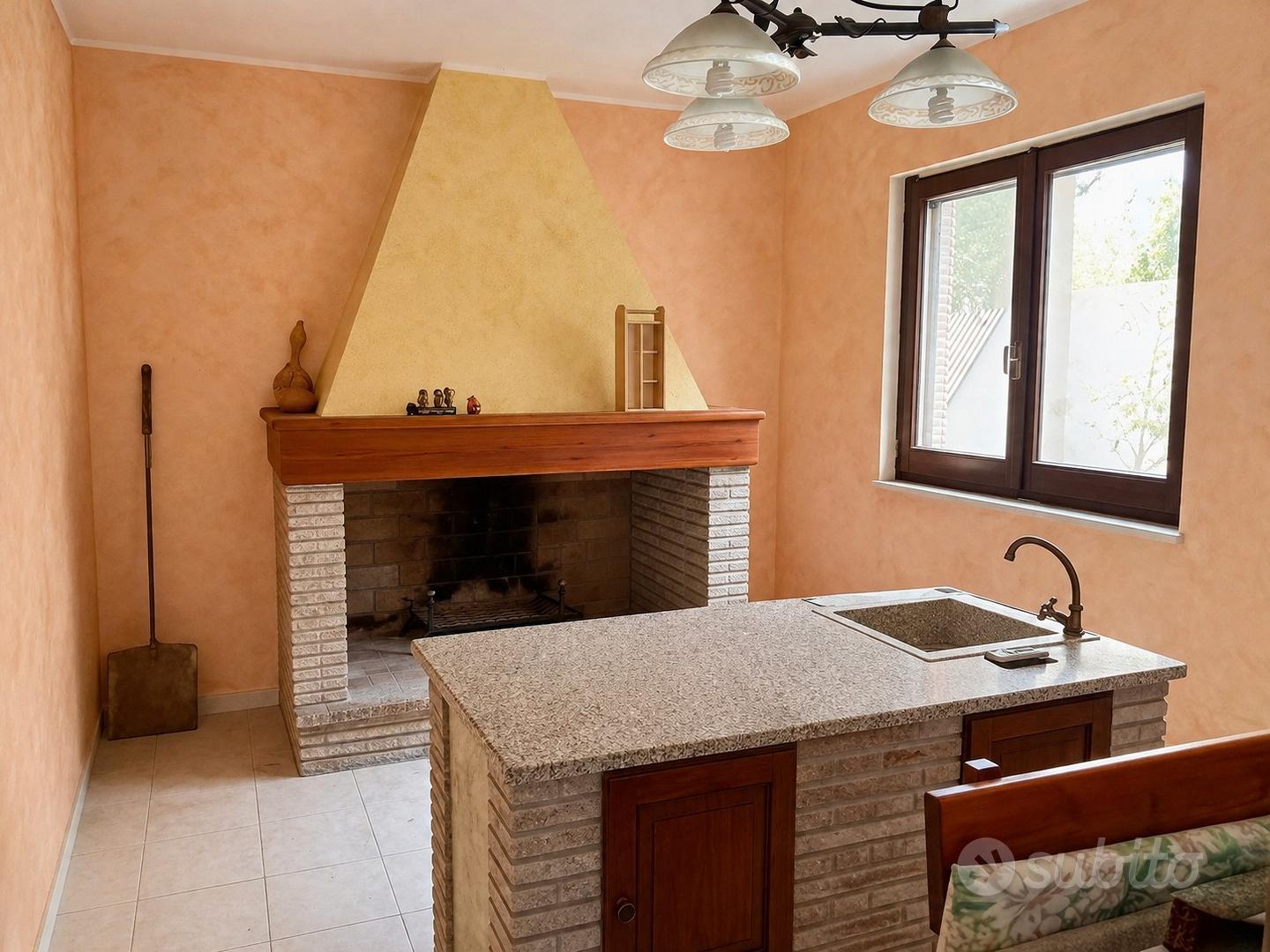 Terreno agricolo con capannone e casa custode - Vista 3