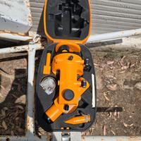 Tacheometro da cantiere