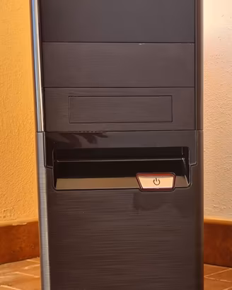 Pc desktop con cpu i5,8Gb,Ssd 256Gb,Win11