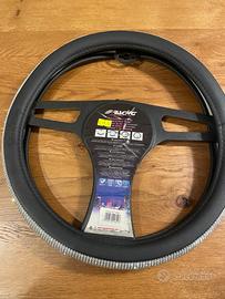 Copri volante universale con brillantini