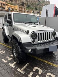 Jeep wrangler sahara
