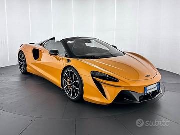 McLaren Artura Spider