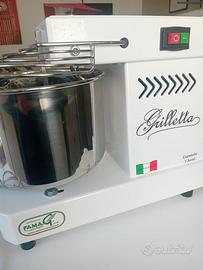 Piccola impastatrice da Banco 5 kg
