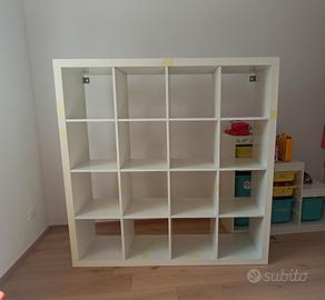 Ikea Kallax 4x4 bianco