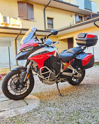 Ducati multistrada v4 s