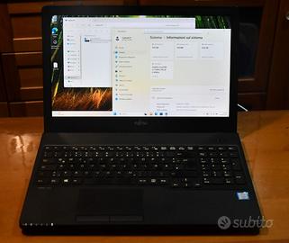 notebook pc portatile Fujitsu LifeBook A557 1 TB
