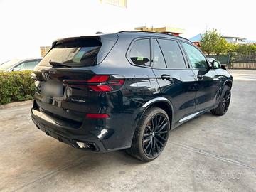 Bmw X5 xDrive30d 48V 285CV Msport - 2025 Incidenta