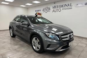 MERCEDES-BENZ GLA 200 D AUTOMATC PREMIUM