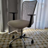 Poltrona girevole da scrivania