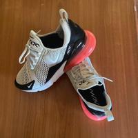 Nike Air Max 270
