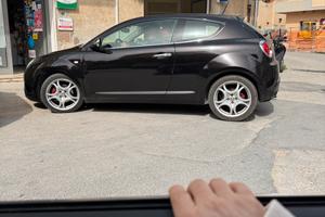 Perfetta in tutto mai ingidetata motore perfetto